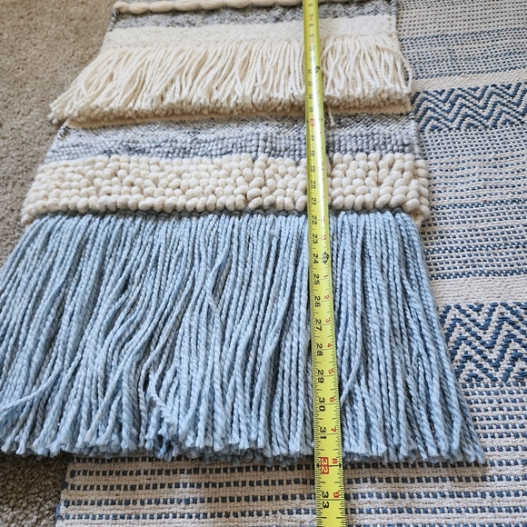 Preowned excellent wall yarn tapestry hanger bohemian 19"Wx32inL ID03 - Picture 6 of 7